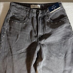 Abercrombie & Fitch Gray the loose high rise Denim